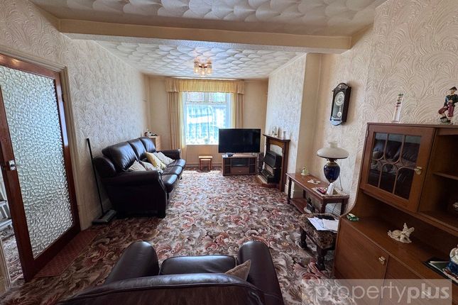 100, Park Road, Rhondda Cynon Taff photo 4