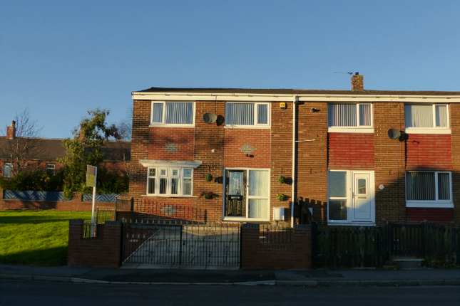 End terrace house to rent in 1 Westfields, Stanley
