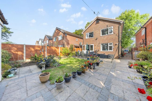 3 Hurst Lane, Warrington photo 2