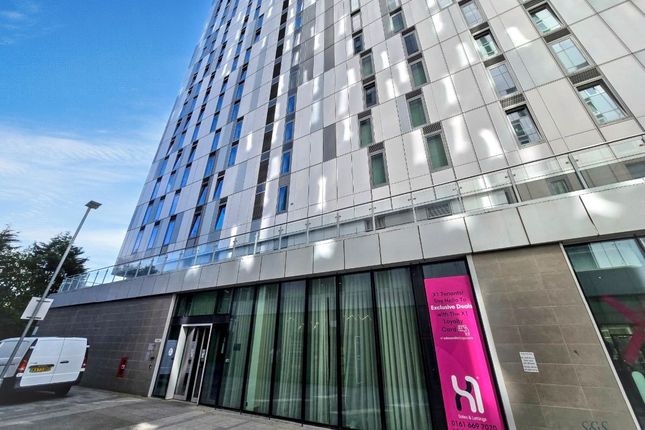 201a X1 Media City, Salford photo 2