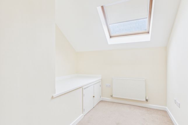 12, Royal Lane, Gloucester photo 5
