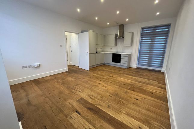 1-bed flat on 2 Springfield Place 25-29 London Road, Sittingbourne, £1,200/mo
