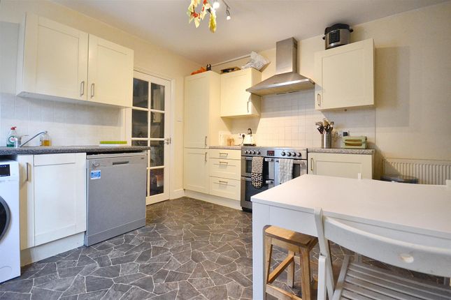 Flat for sale in Luton Road, Harpenden