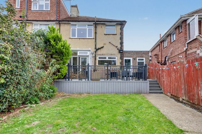 114 Canterbury Road, Worthing photo 4