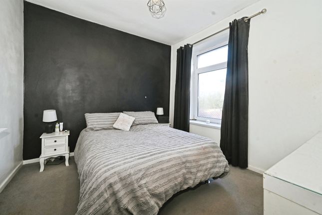 165, Robert Street, Pontypridd photo 5