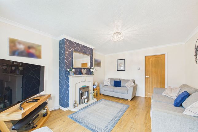 16 Sandhurst Drive, Whitehaven photo 4