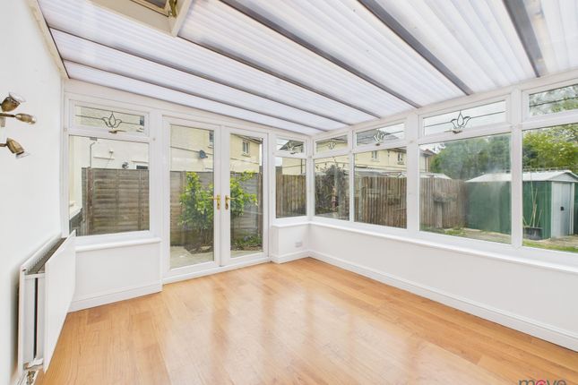 48 Deans Way, Gloucester photo 5