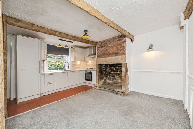 The Combs, DEWSBURY photo 4