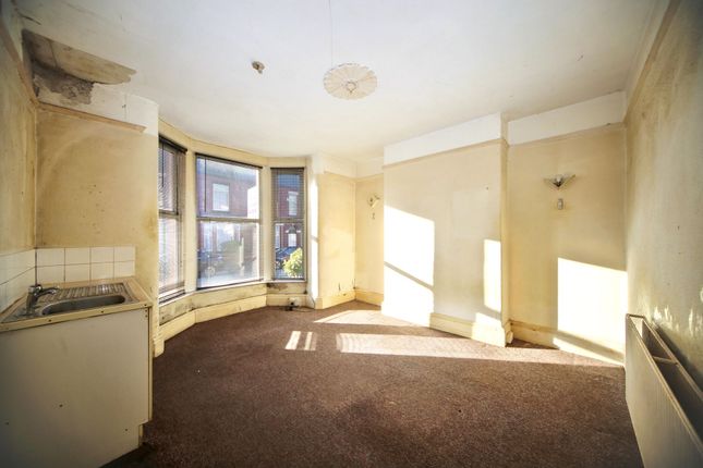 59 The Avenue, Leigh photo 2