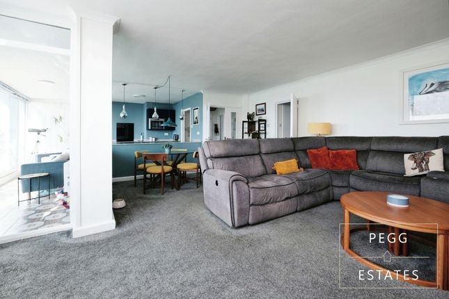 Flat 27, Lytton House, Torquay photo 3
