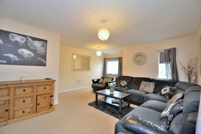 2 Alford Place, Milton Keynes photo 3