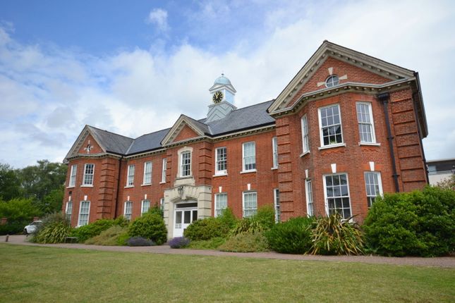 Thumbnail Flat to rent in Idsworth Court, Basingstoke