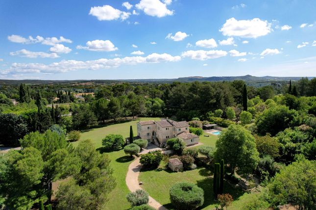 Villa for sale in Uzes, Uzes Area, Provence - Var