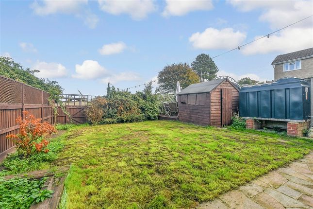 Swan Lane, Sellindge photo 3