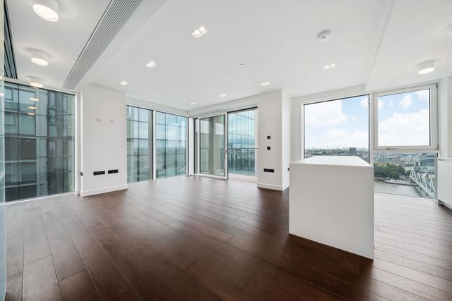 Flat for sale in Casson Square, London