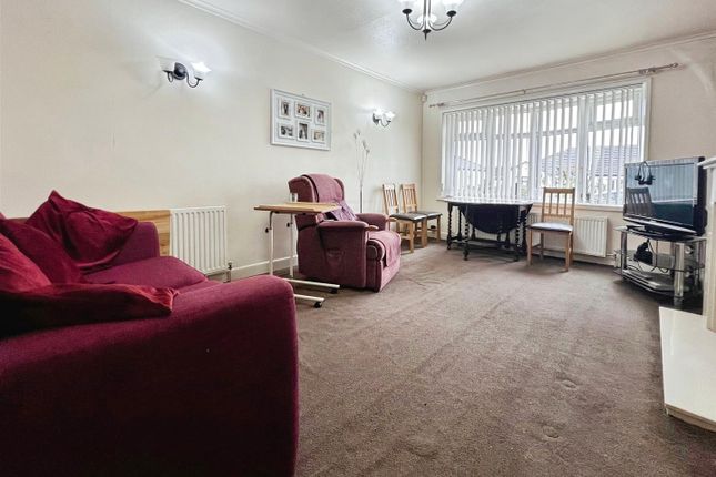 42, High House Road, Bradford photo 3