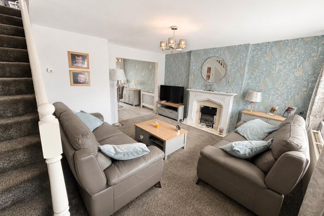 5, Riverside Drive, Manchester photo 2