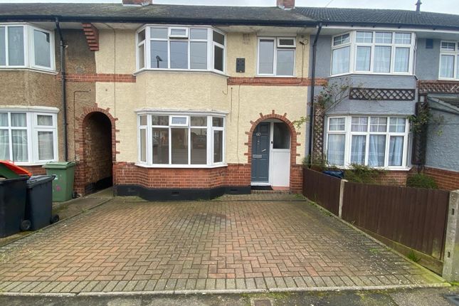 Terraced house to rent in Capron Road, Bedfordshire LU5