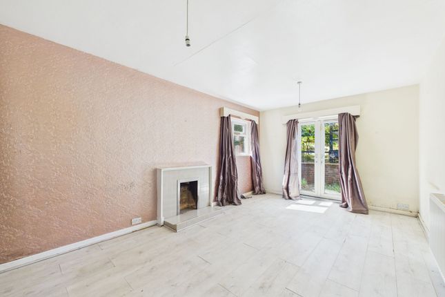 8 Spring Lane, Nottingham photo 2