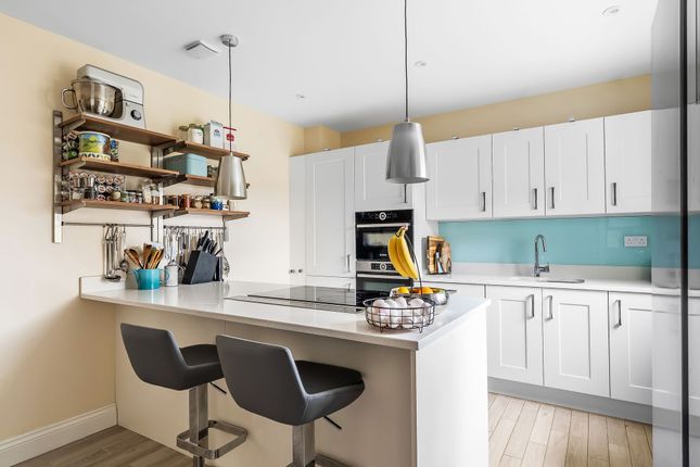 2 Redcliffe Place, Tunbridge Wells photo 3