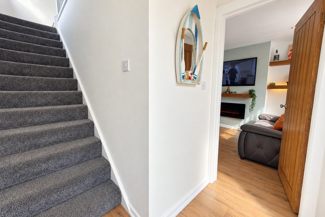 26, Cefn Llwyn, Swansea photo 2