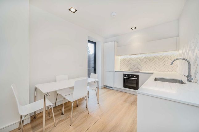 90, North Hill, London photo 3