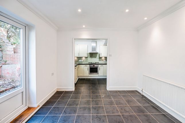 61, Vale Road, Seaford photo 4