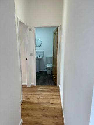 Flat 4 78 Victoria Road, Victoria Road, New Brighton photo 5