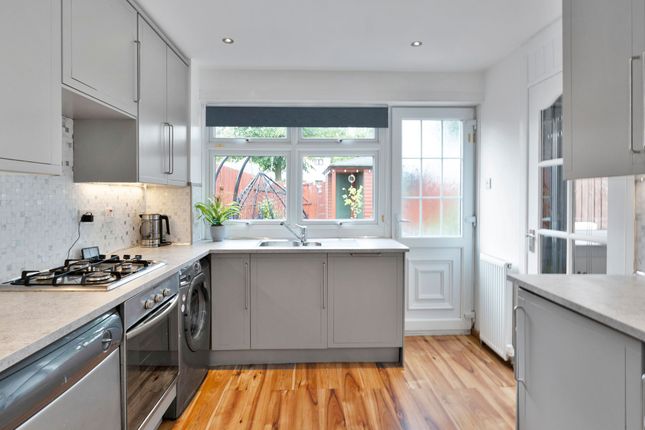 14, Gordon Avenue, Bonnyrigg, EH19 photo 3