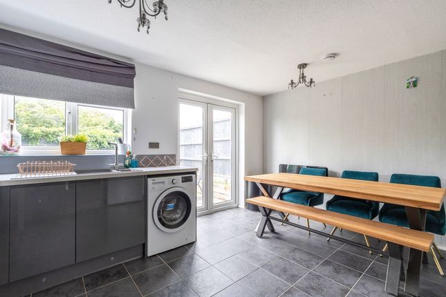 16 Gravel Hill, Norwich photo 3