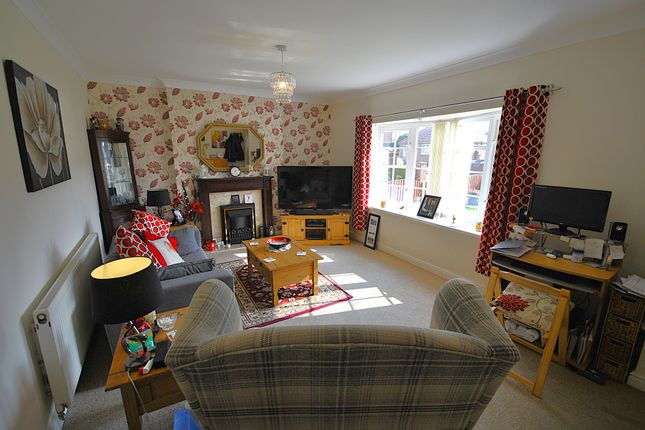 4, Kingsmead Drive, Doncaster photo 4