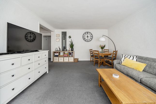 2 Tudor Court,, Amherst Road, London photo 4