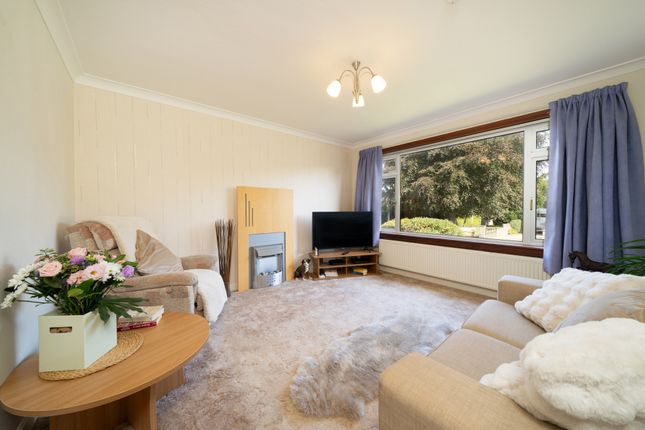 19, St Michaels Drive, Cupar photo 2