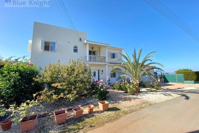 Detached house for sale in Agia Marina Chrysochous, Cyprus