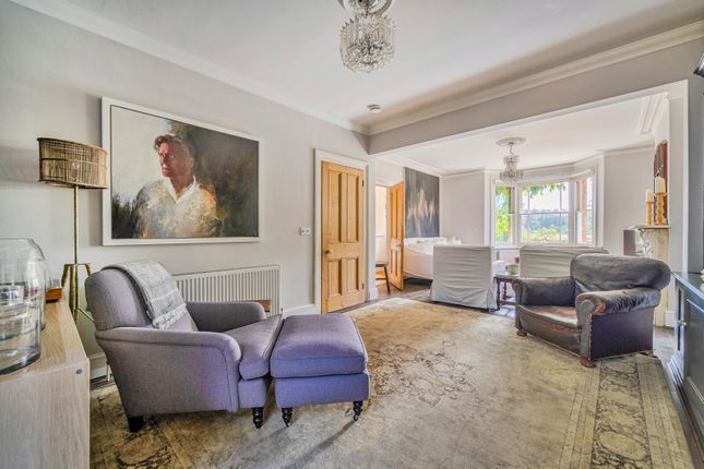 40, Tilt Road, Cobham photo 4