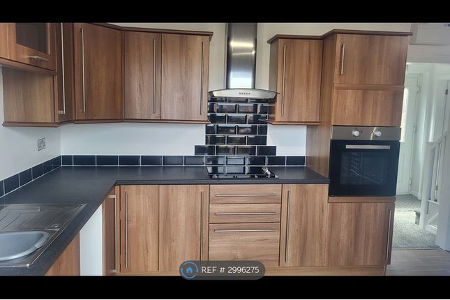 Tamar Close, Peterlee photo 4