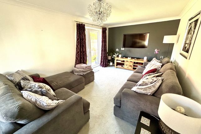 75, Twelve Acres, Dorset photo 3