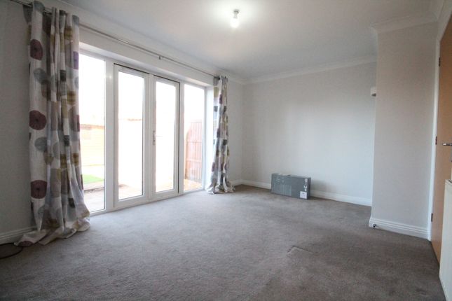12, Merchants Court, Crewe photo 4