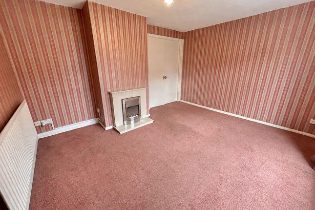 74, Sandringham Avenue, Newcastle upon Tyne photo 2