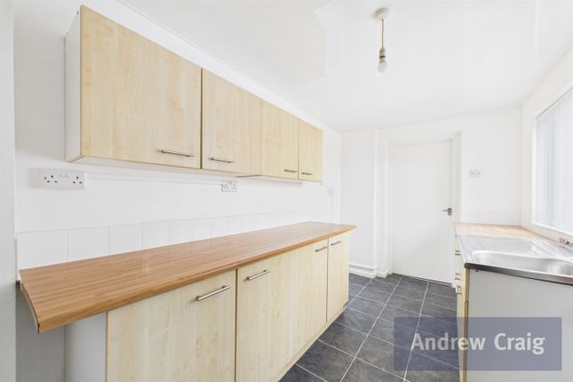 83 Howe Street, Gateshead photo 4