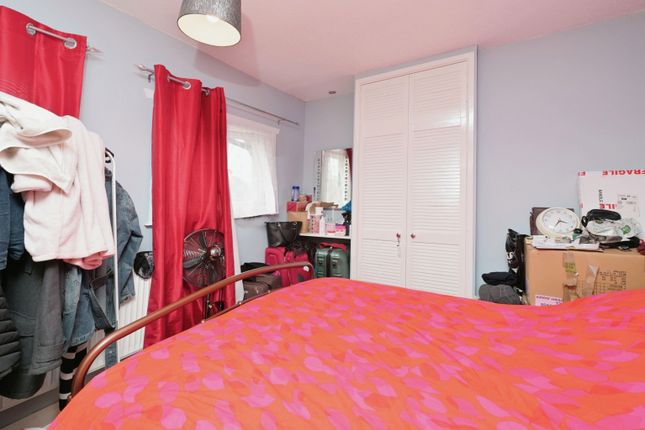 Terraced house for sale in Kenmuir Avenue, Northampton, Northamptonshire