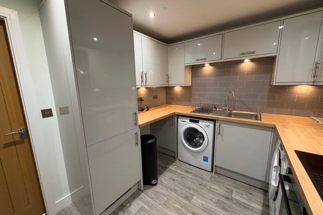 Room 3, 17 Hall Street, Derby photo 5