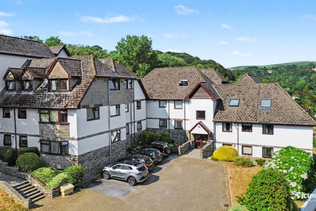 2-bed flat on 8, The Groves, Crescent Road, Ivybridge, £180,000