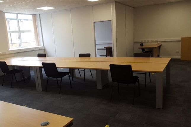 Office to let in Leyland House, Lancashire Business Park, Leyland