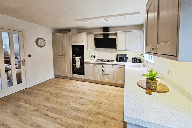 14, Briarswood, Biddulph photo 2