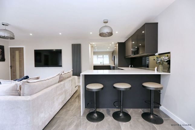 19 The Timbers, Fareham photo 2