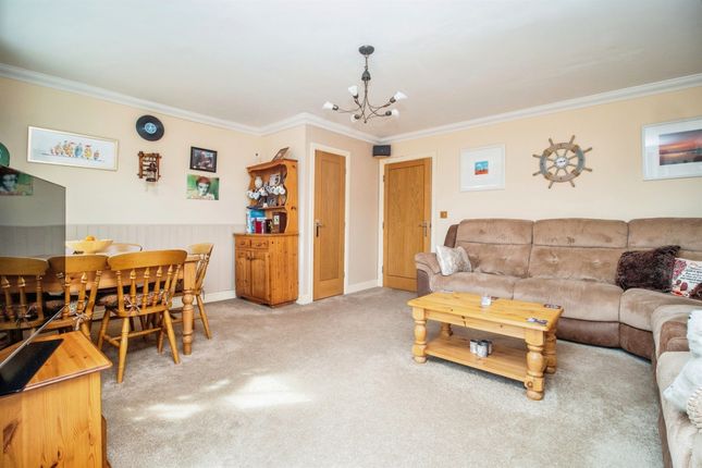 Town house for sale in Abbotsbury Road, Weymouth