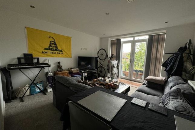 Apartment 7 The Sorting Office, 42 West Cliff, Preston, Lancashire, PR1 8HU photo 4