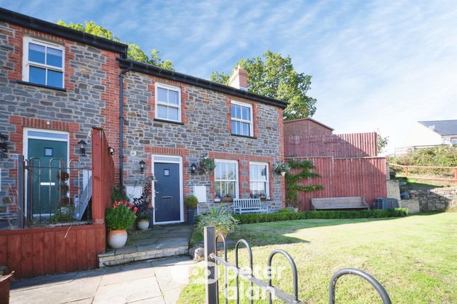 29, Rowan Way, Pontypool photo 3