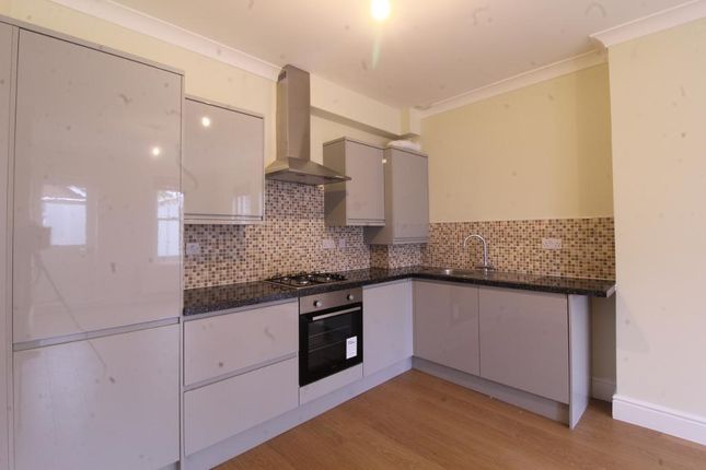 Thumbnail Flat to rent in New Wanstead, London